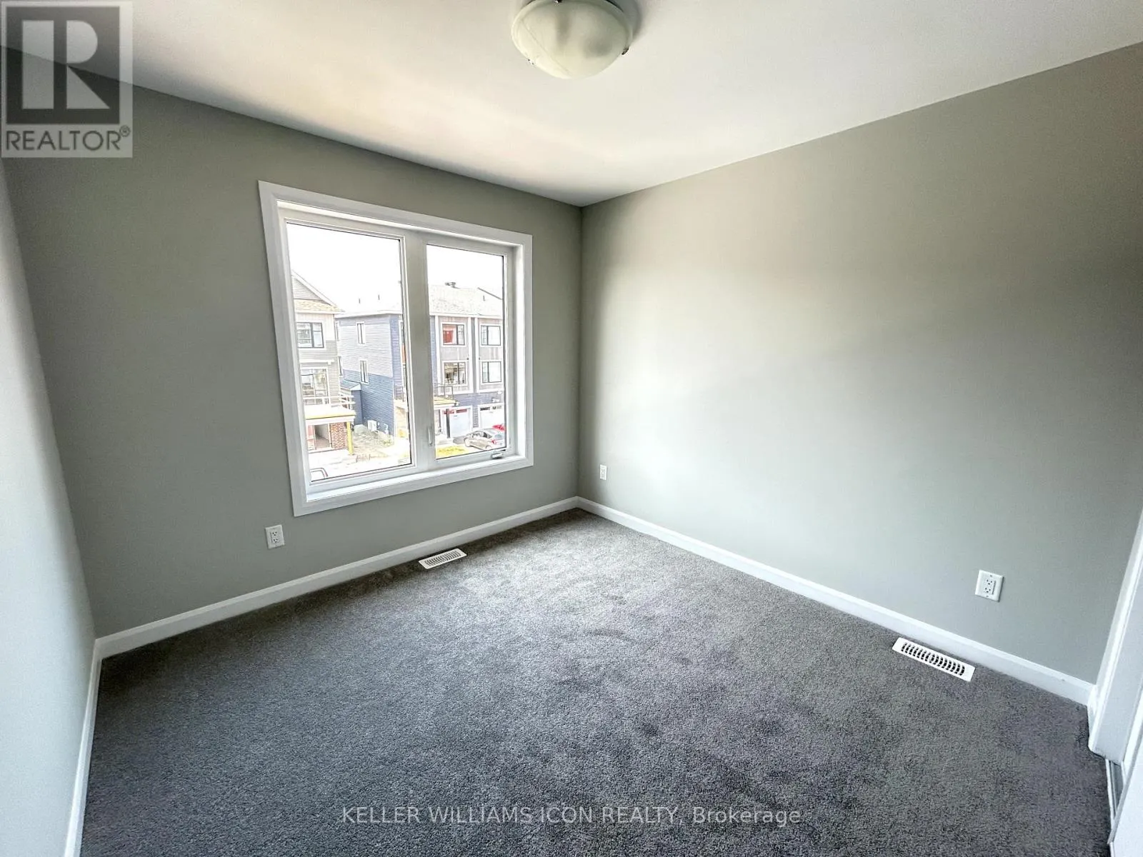 710 LURGAN WAY