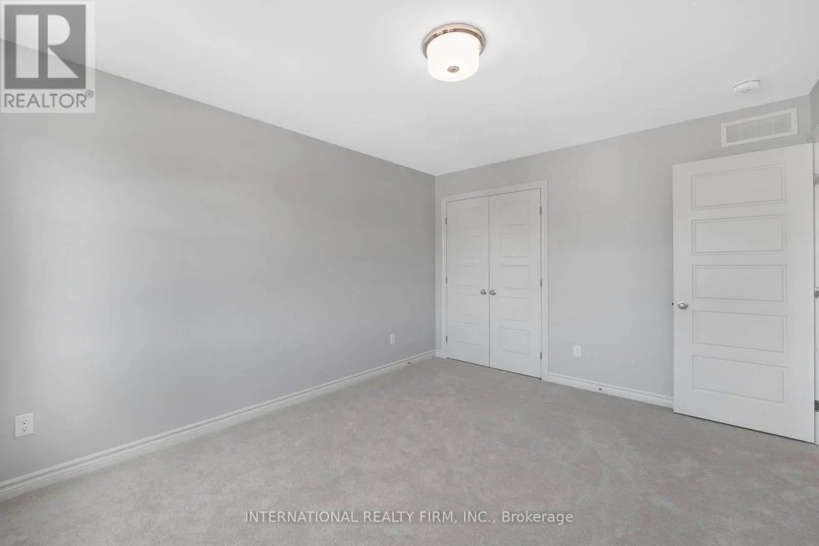 696 MOONFLOWER CRESCENT