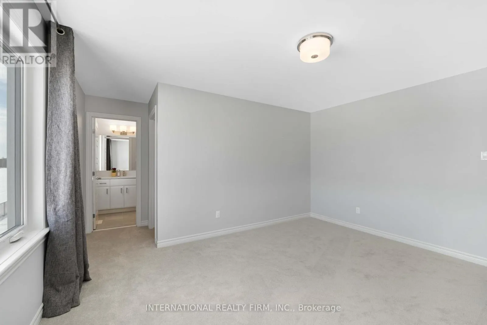 696 MOONFLOWER CRESCENT