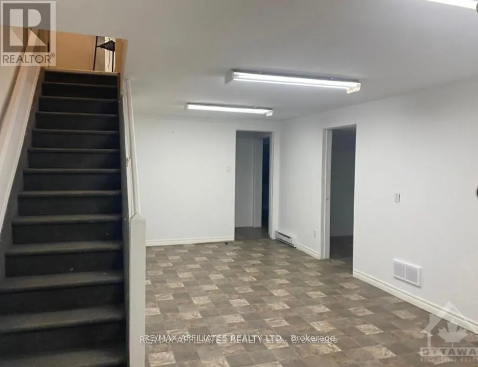 1399 ELLSWORTH LANE