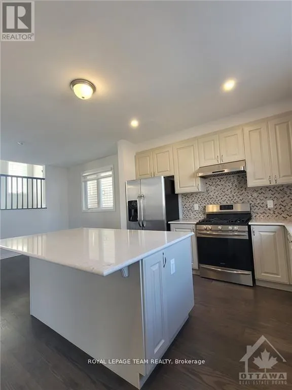 114 BARTONIA CIRCLE