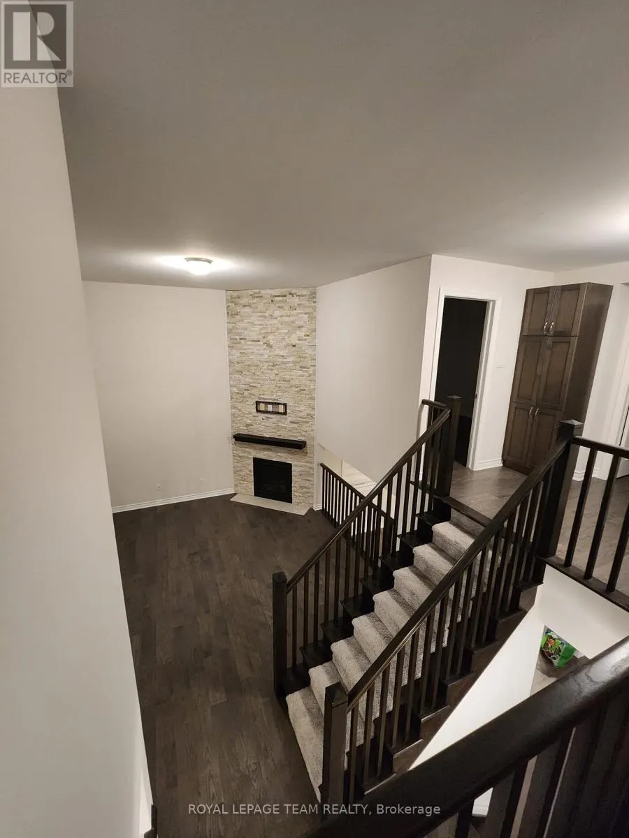 114 BARTONIA CIRCLE