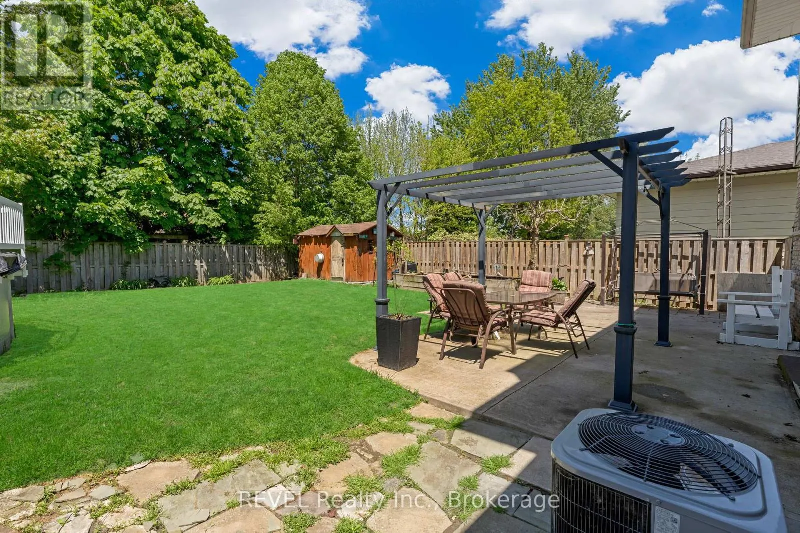 22 MCCOLL DRIVE