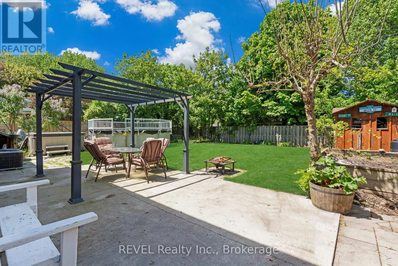 22 MCCOLL DRIVE