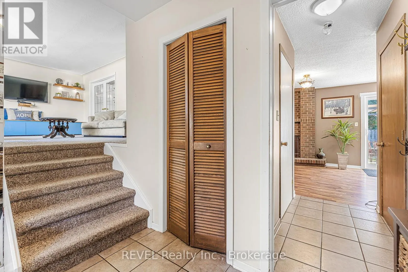 22 MCCOLL DRIVE