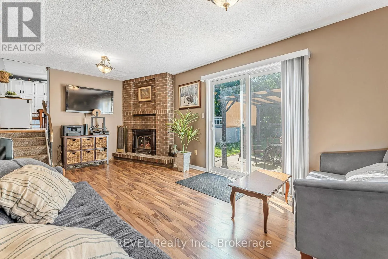 22 MCCOLL DRIVE