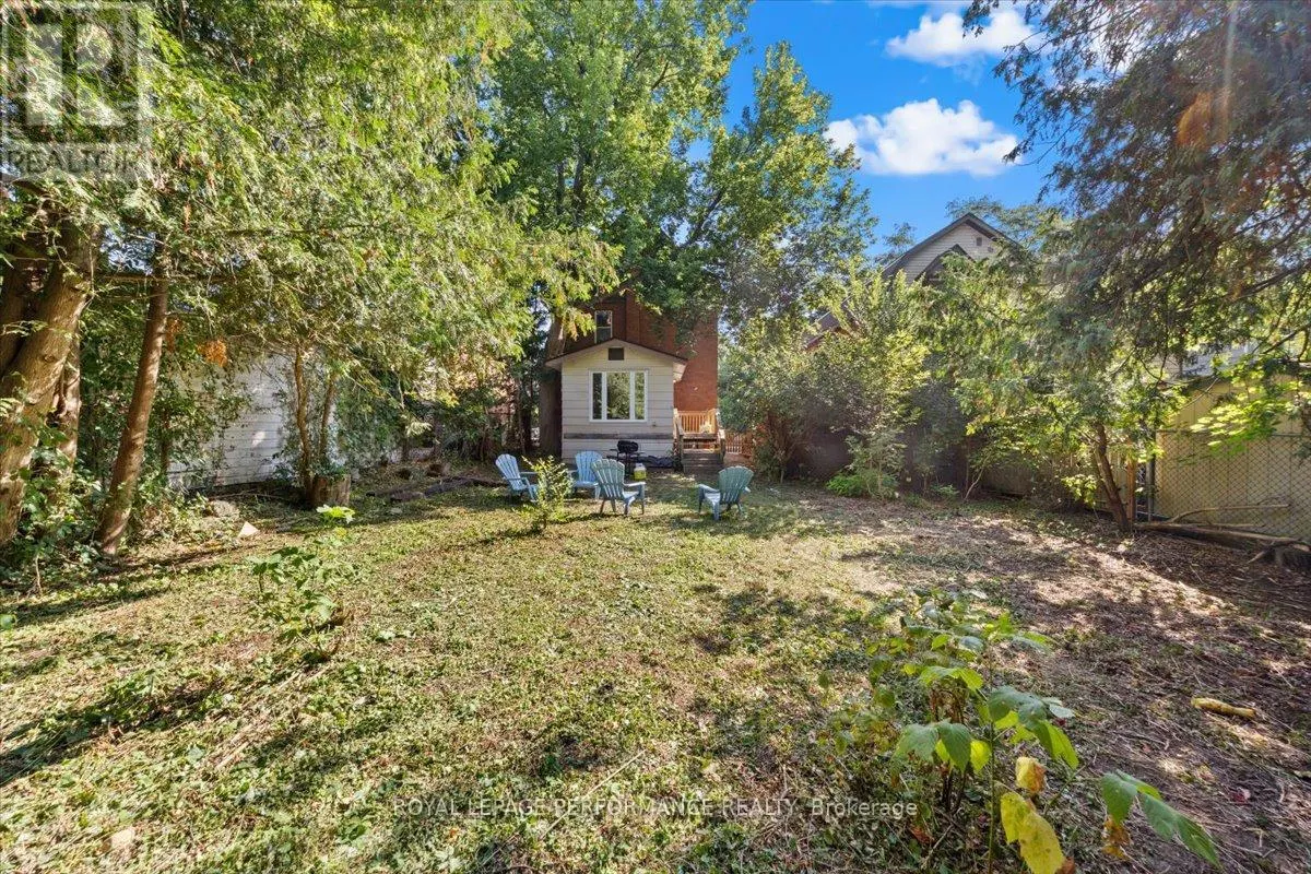 46 LEONARD AVENUE