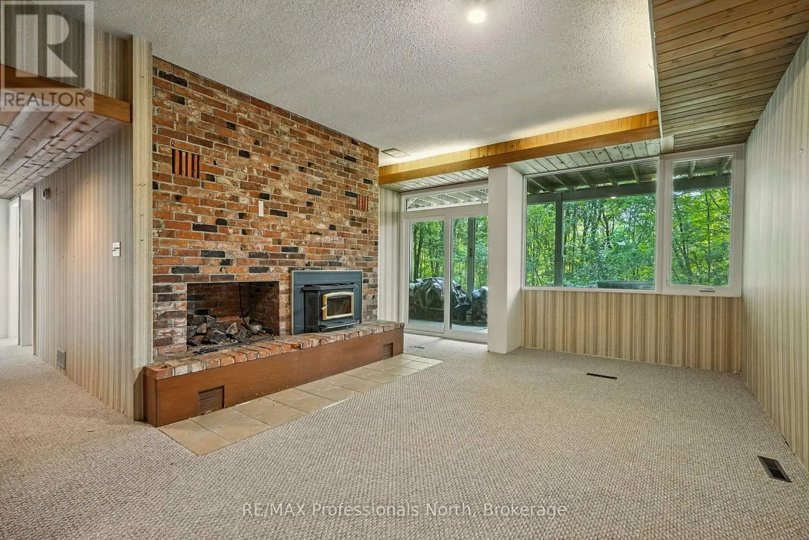 64 WOODLAND DRIVE