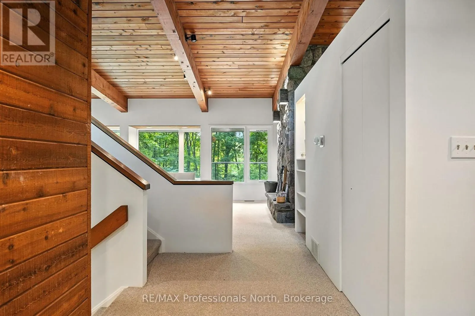 64 WOODLAND DRIVE
