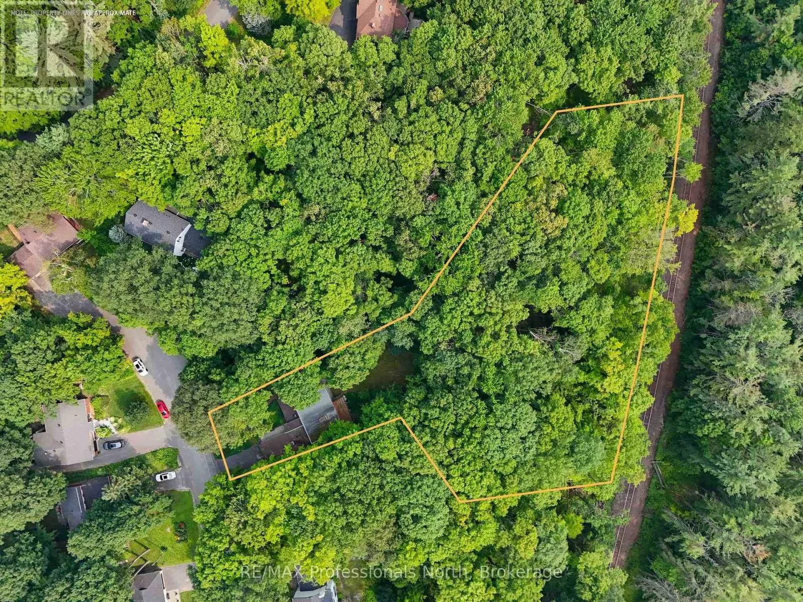 64 WOODLAND DRIVE