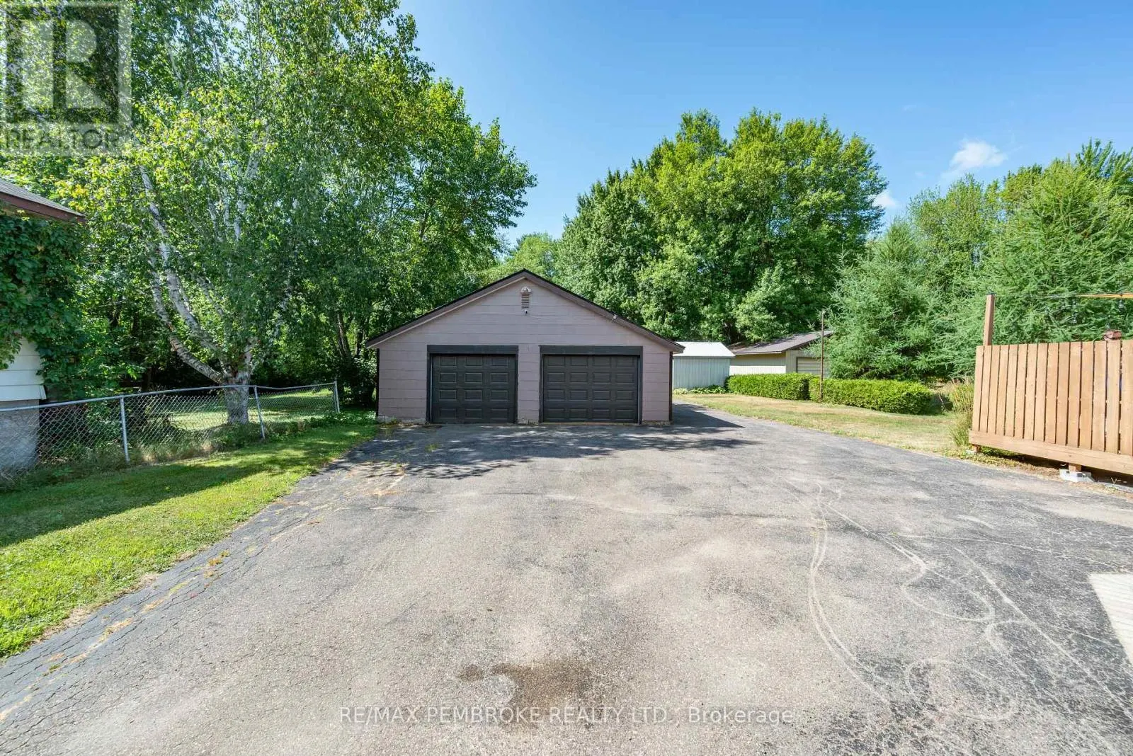 214 GOLF COURSE ROAD
