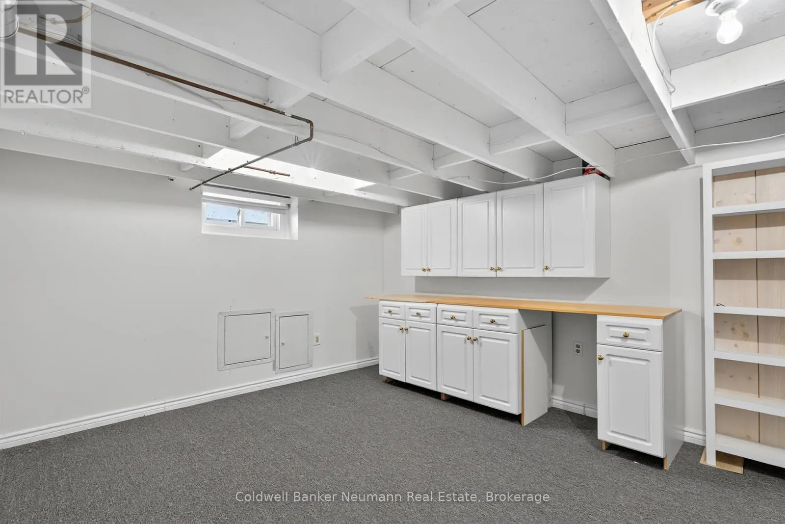 118 1/2 WELLINGTON STREET