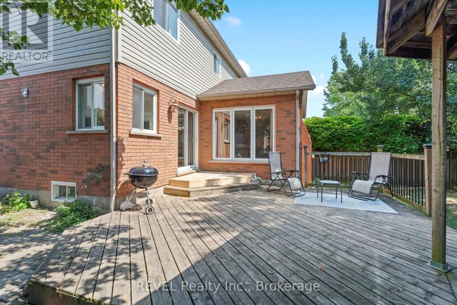 19 CRYSLER CRESCENT
