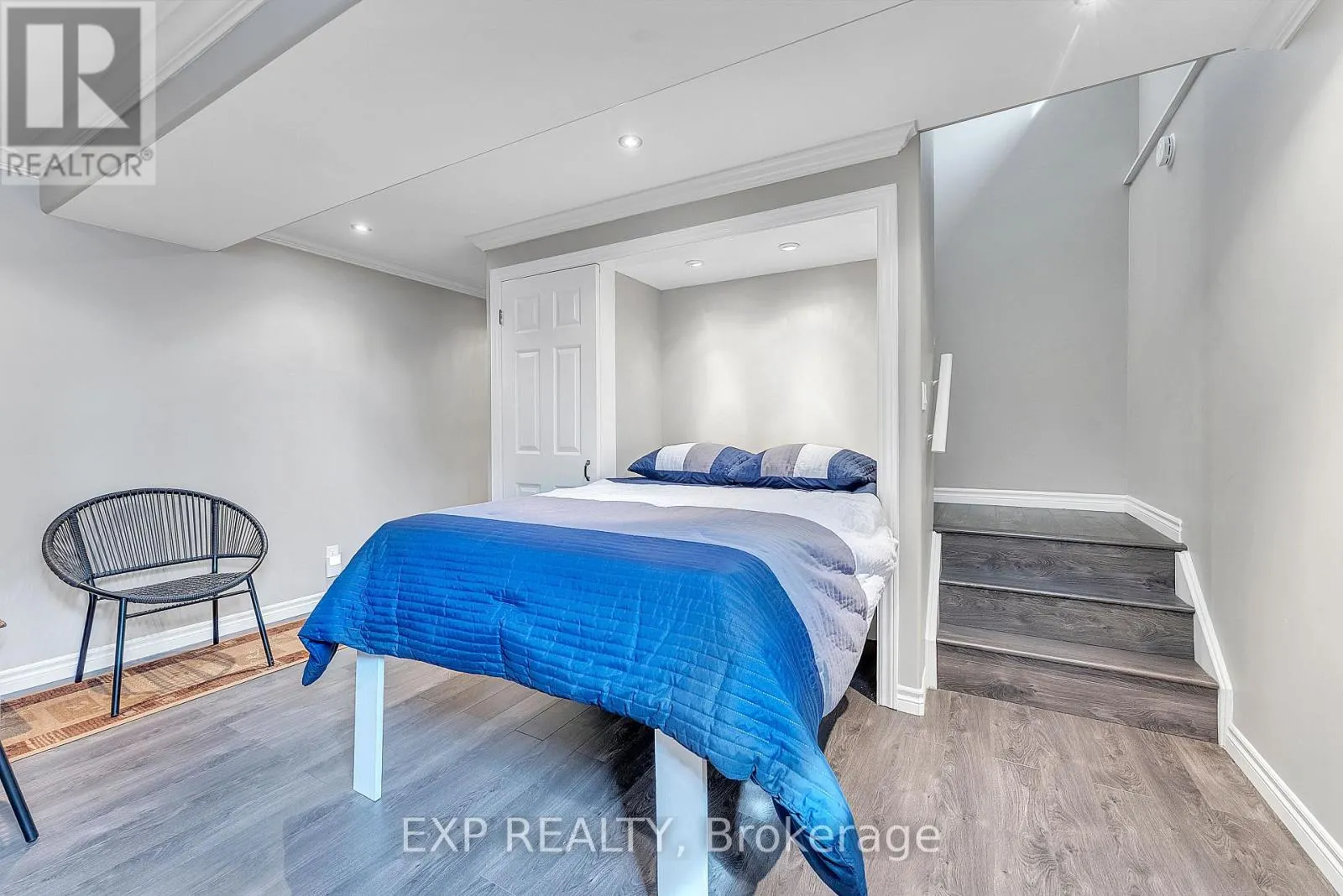 2 - 194 HAIG ROAD, #2