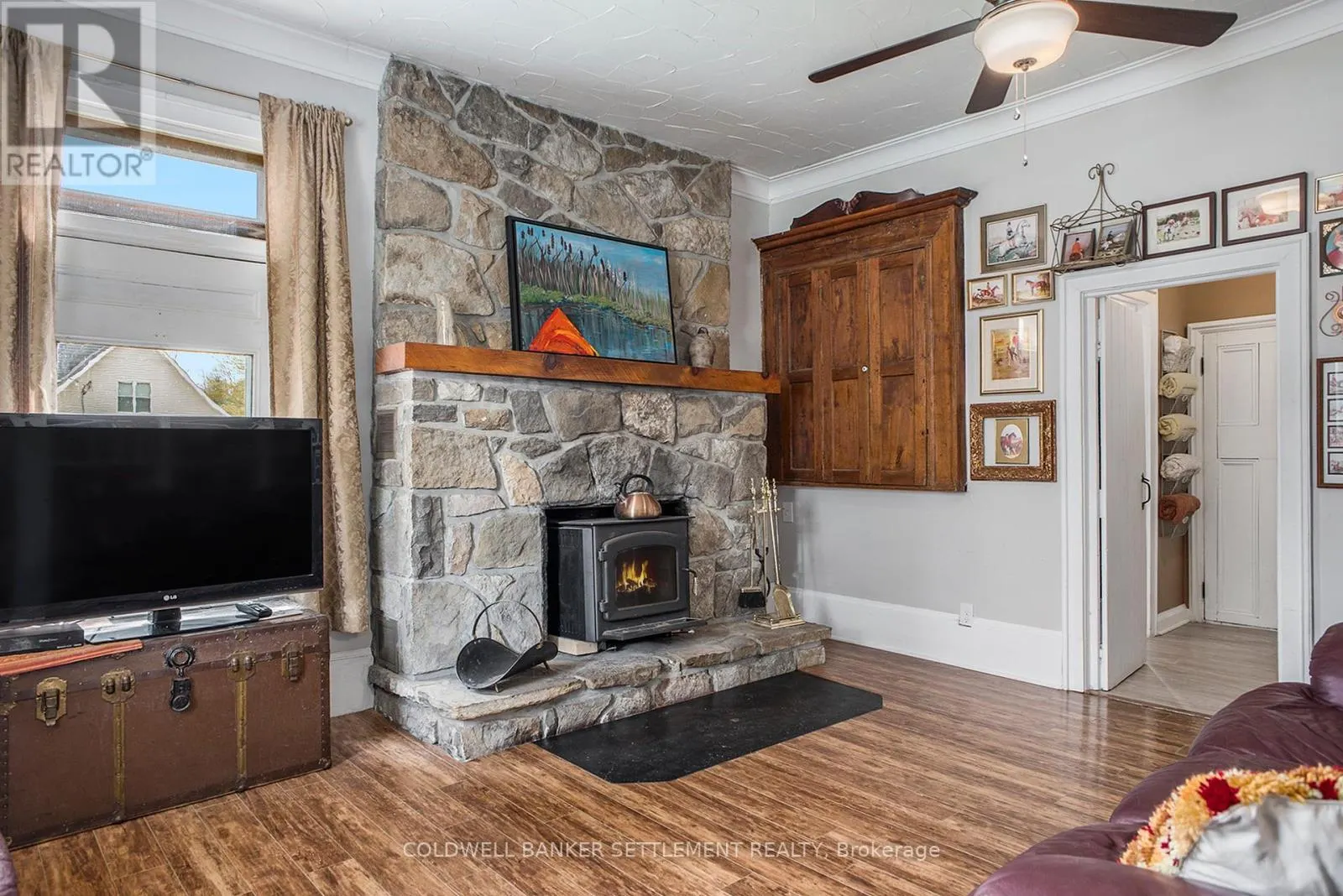 2296 SOUTH LAVANT ROAD
