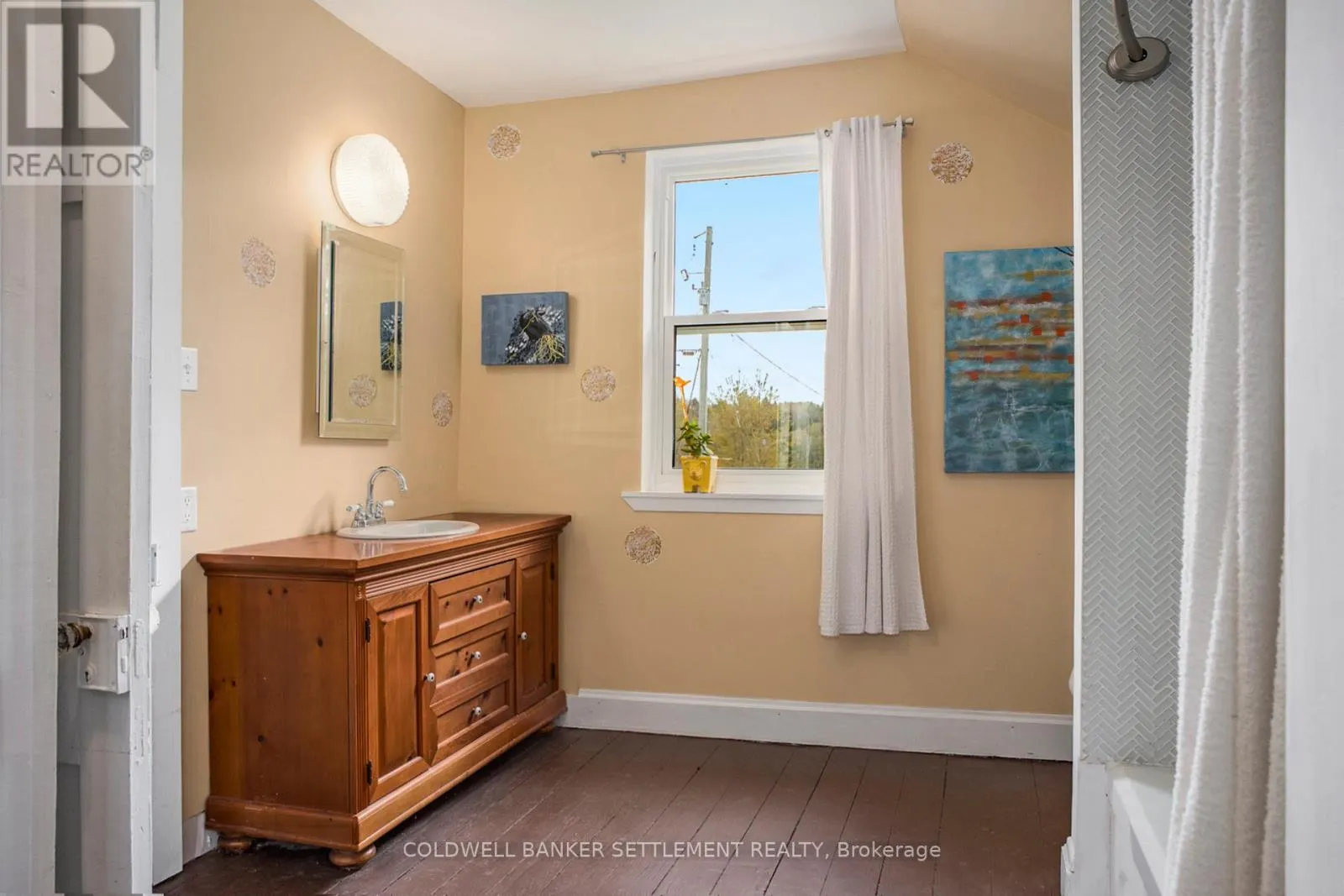 2296 SOUTH LAVANT ROAD