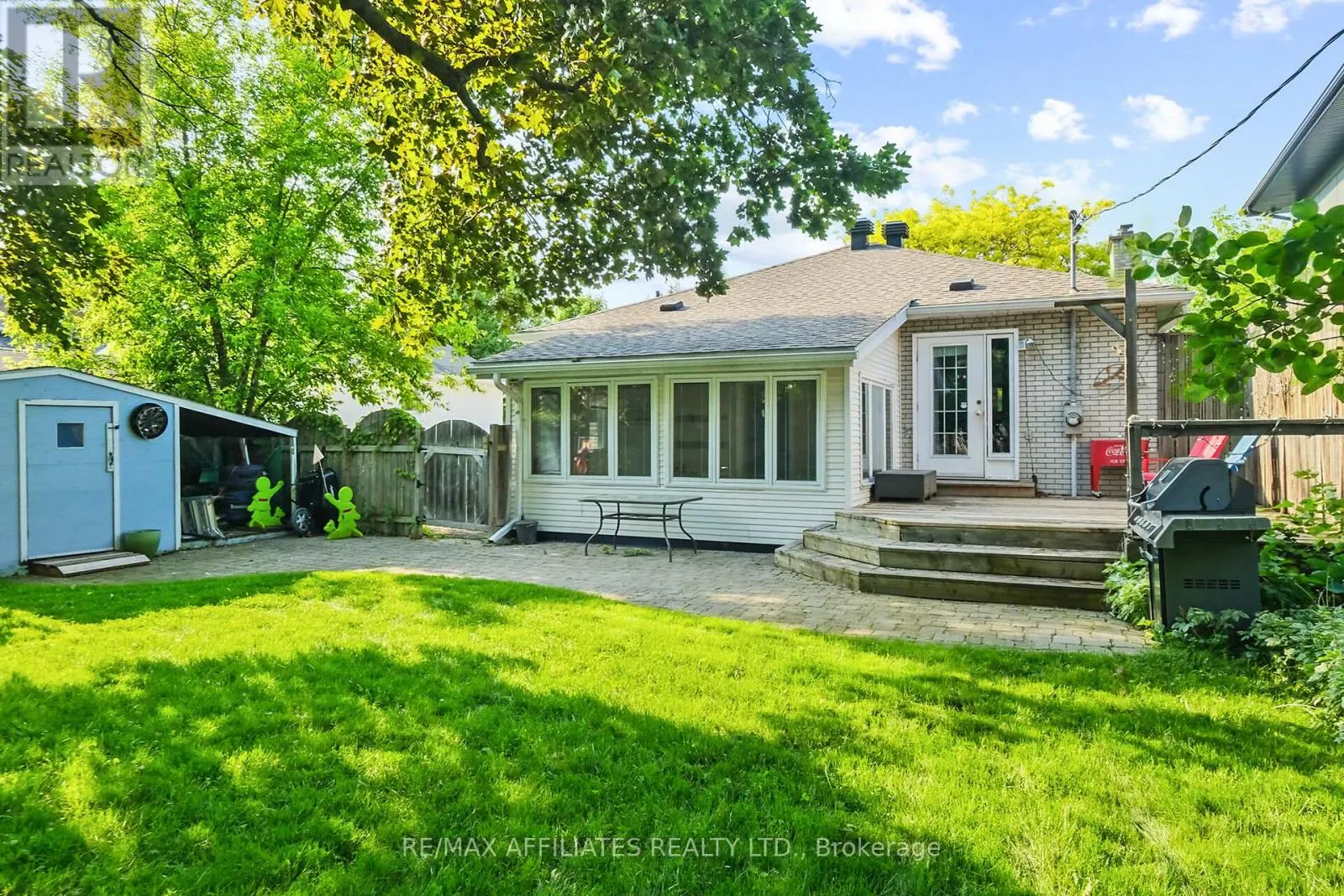 312 MOUNTBATTEN AVENUE