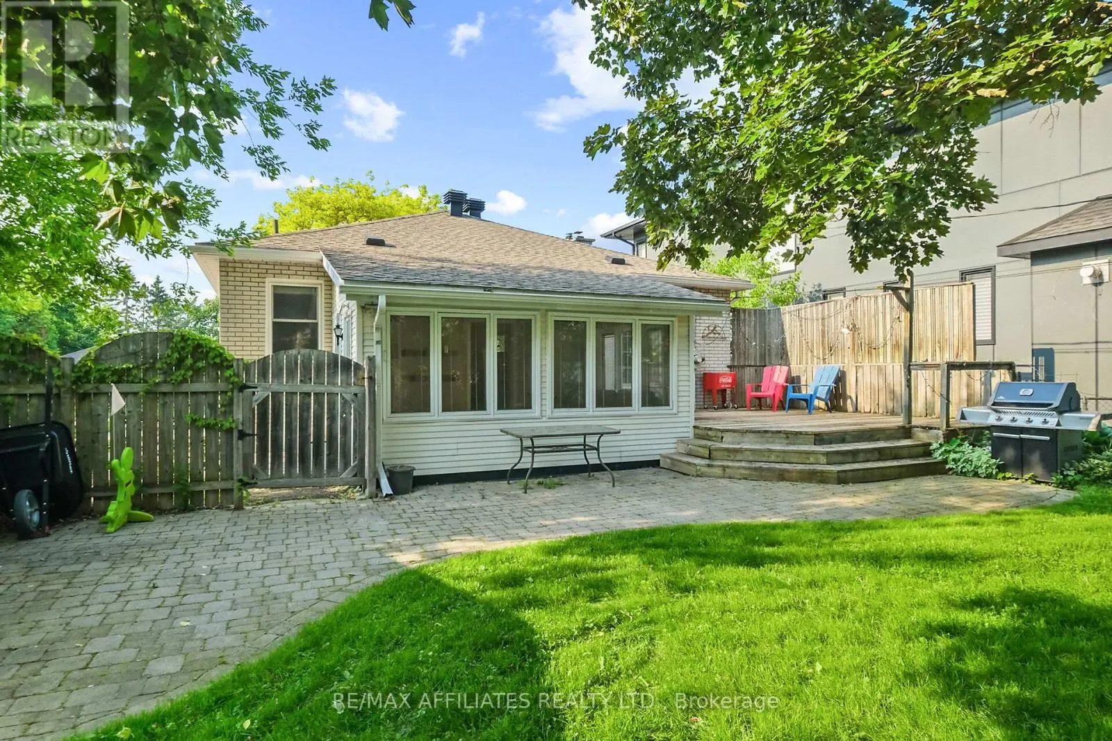 312 MOUNTBATTEN AVENUE