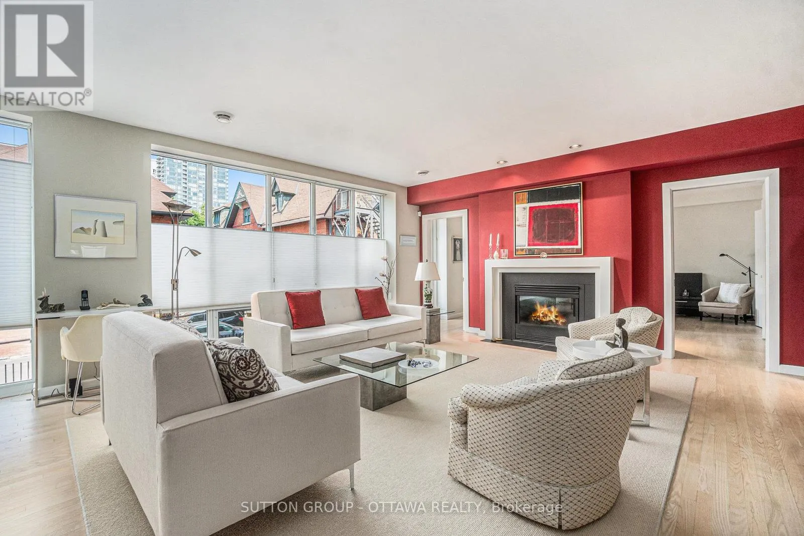 202 - 287 MACLAREN STREET
