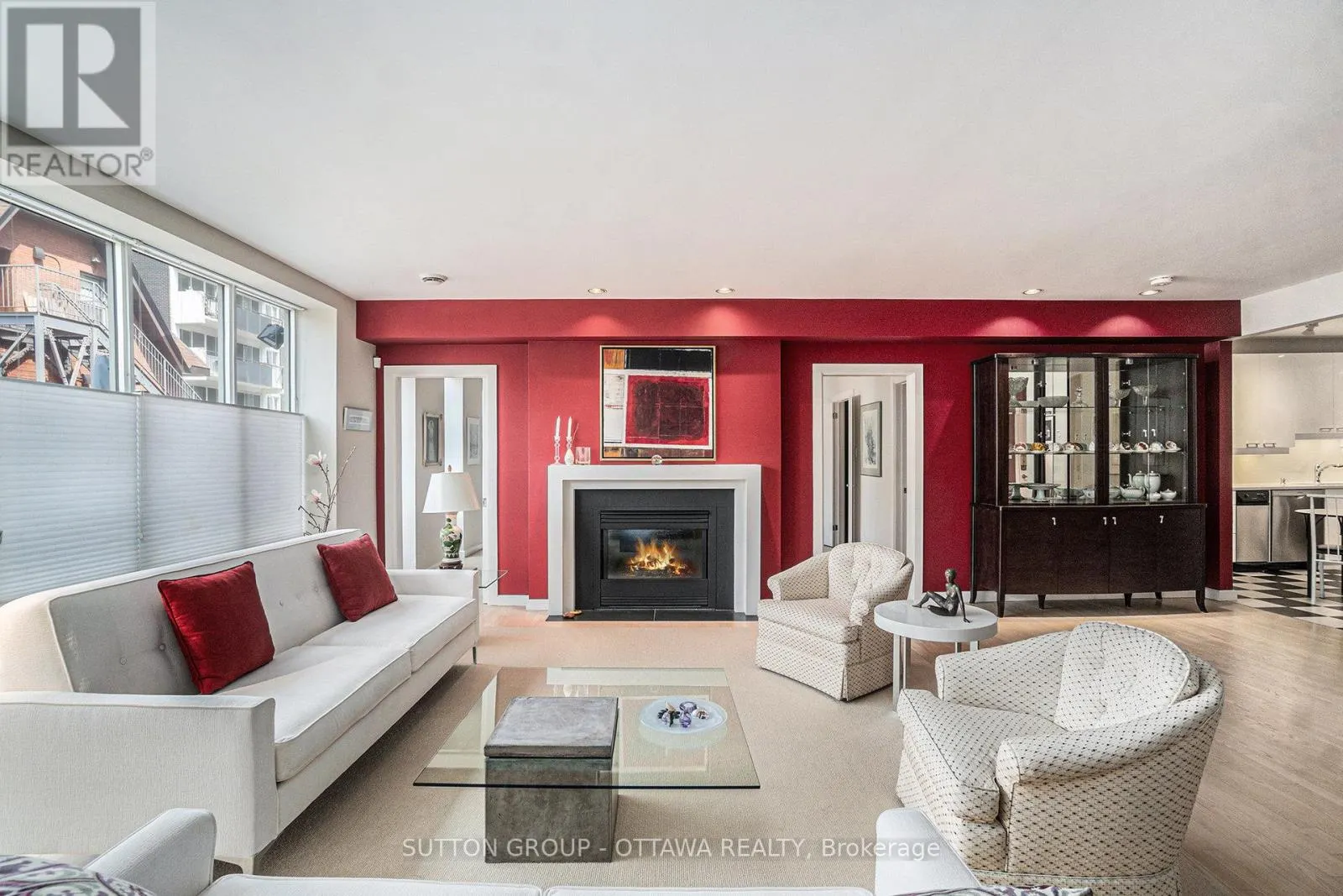 202 - 287 MACLAREN STREET