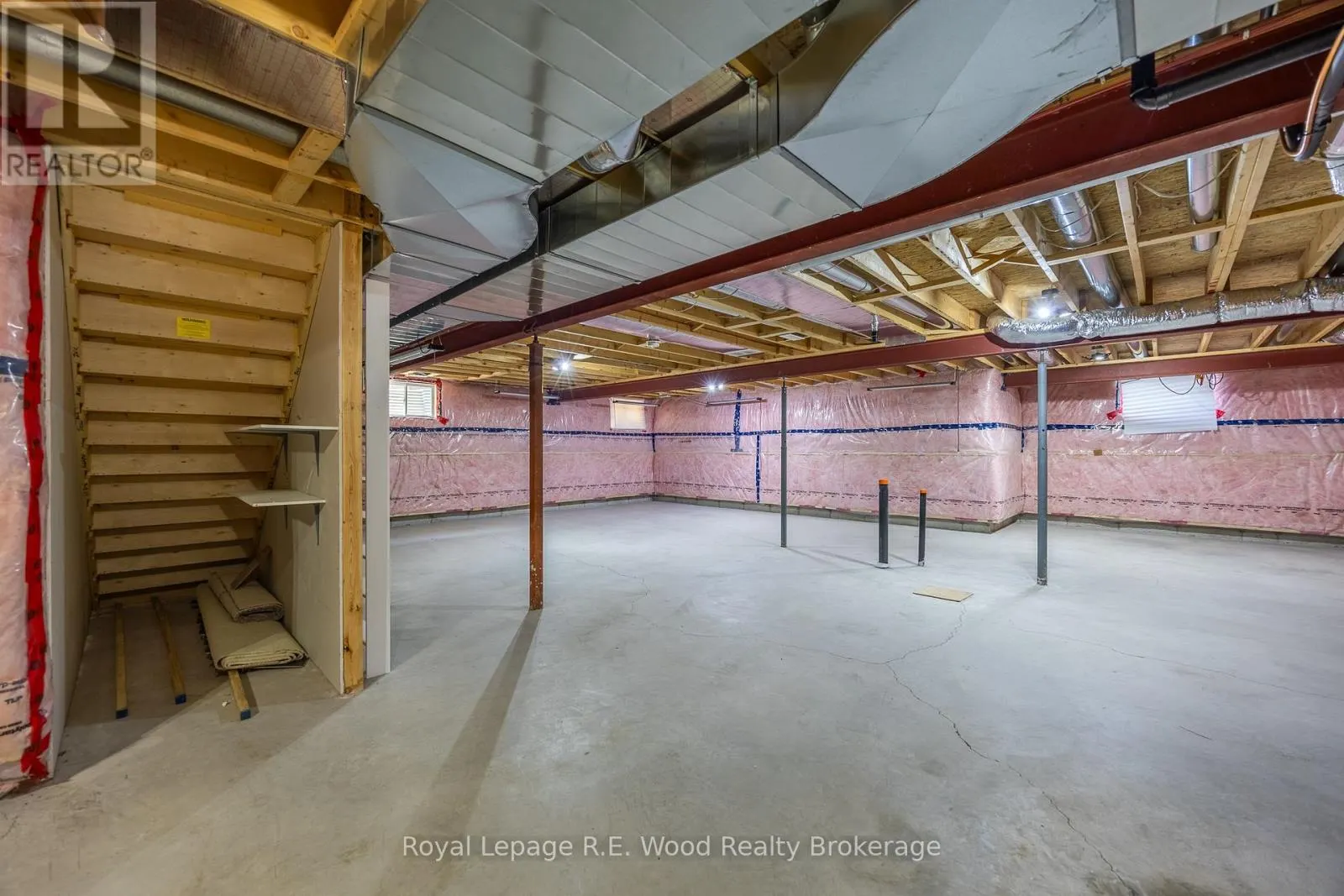 42 HOGARTH DRIVE