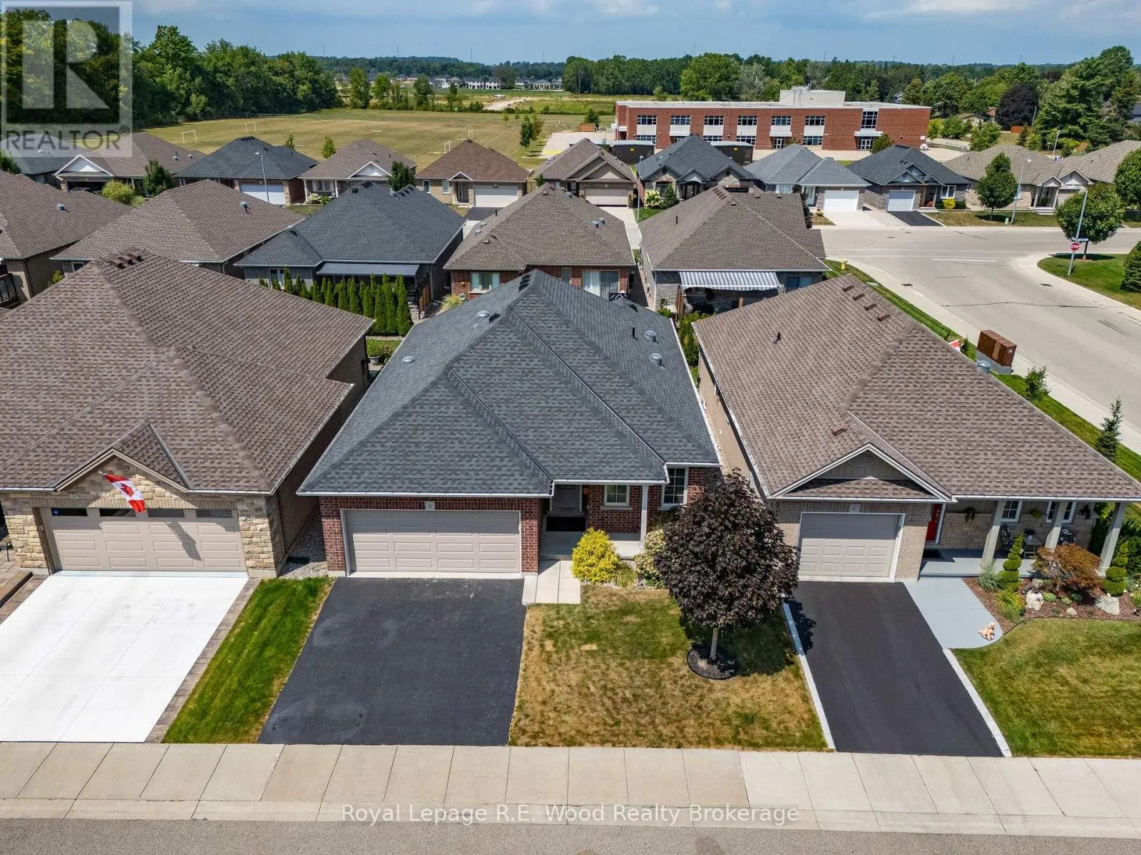 42 HOGARTH DRIVE