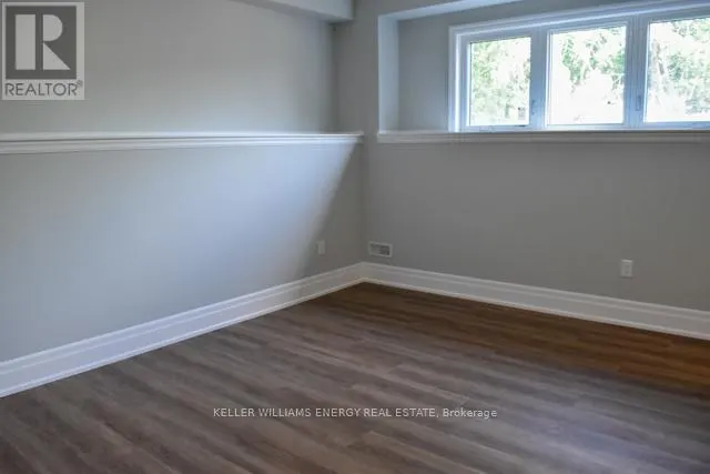 BASEMENT UNIT - 47 EAST STREET