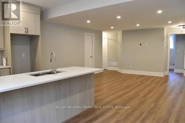 BASEMENT UNIT - 47 EAST STREET
