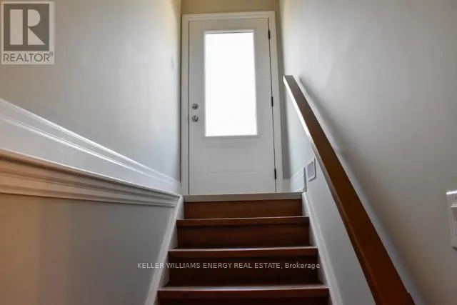 BASEMENT UNIT - 47 EAST STREET