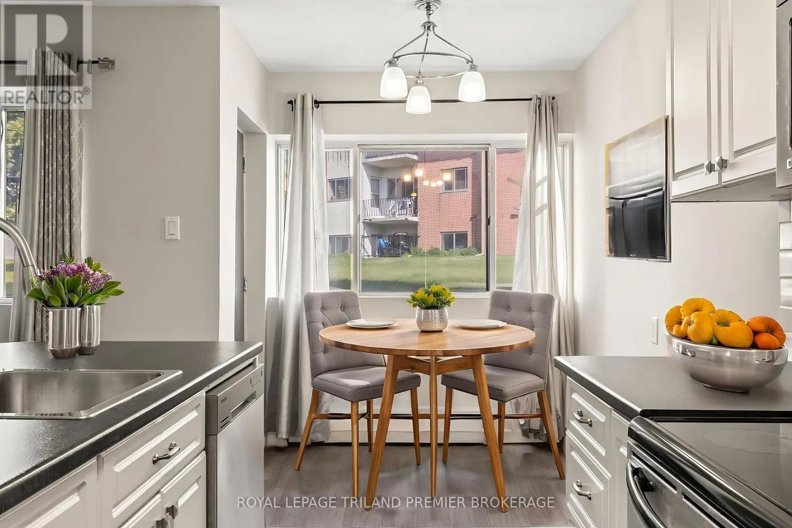 109 - 1176 HAMILTON ROAD, #109