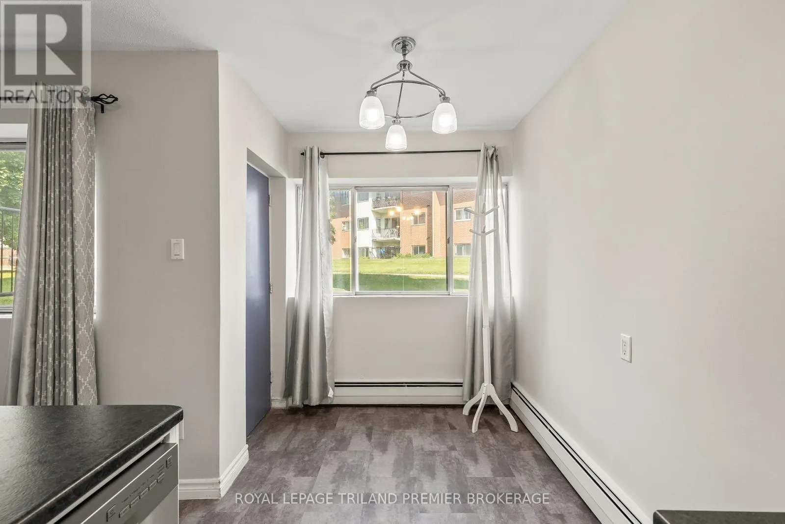 109 - 1176 HAMILTON ROAD, #109