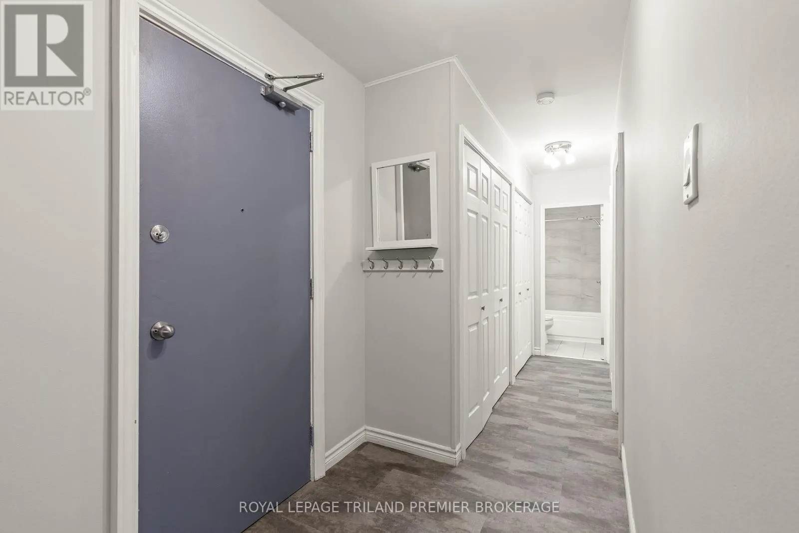 109 - 1176 HAMILTON ROAD, #109