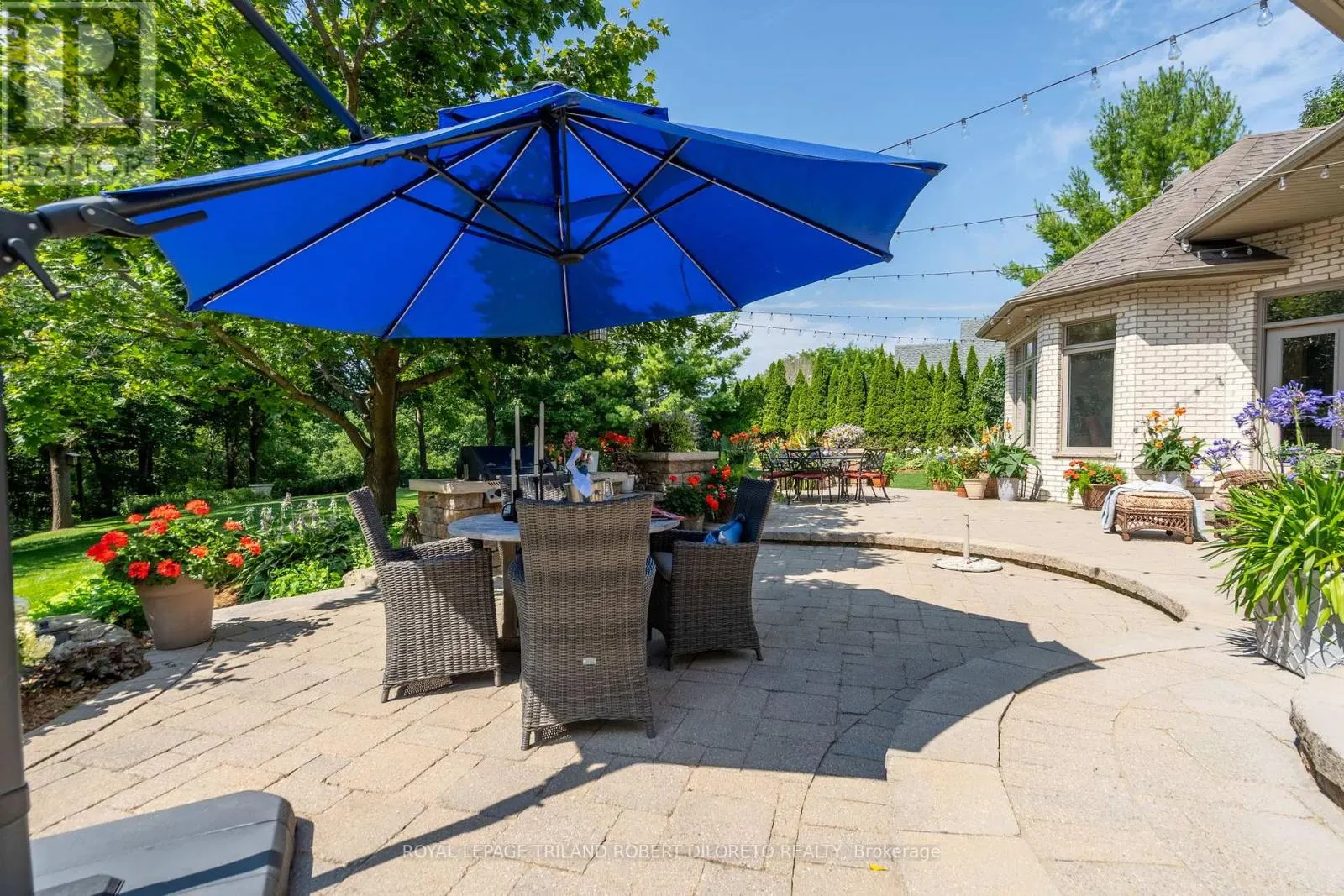 27 HOEFNAGELS CRESCENT