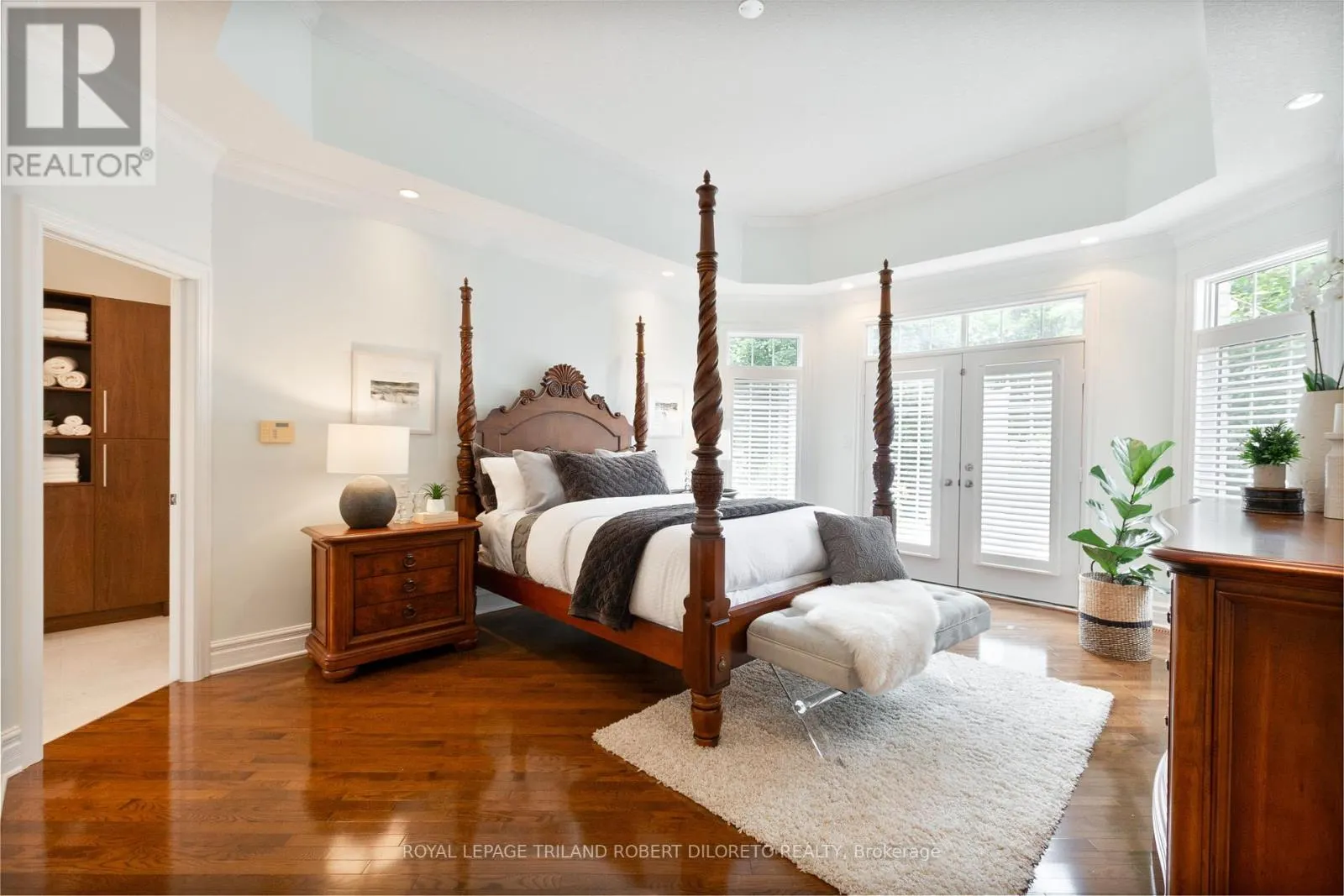 27 HOEFNAGELS CRESCENT