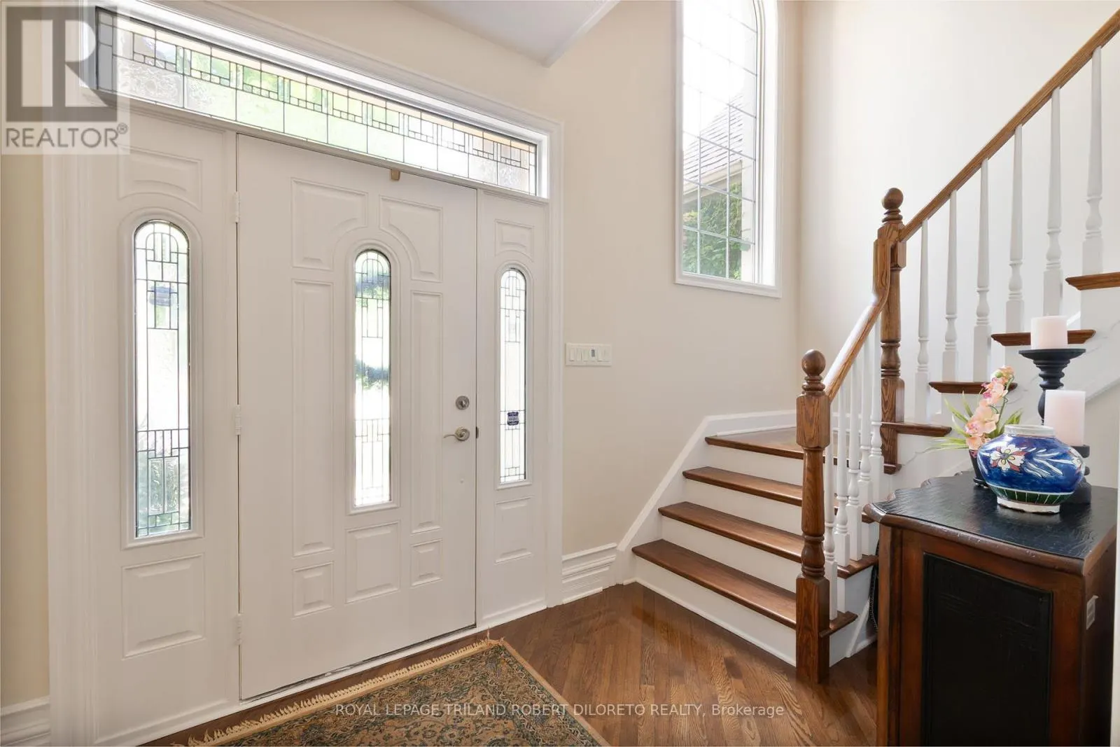 27 HOEFNAGELS CRESCENT