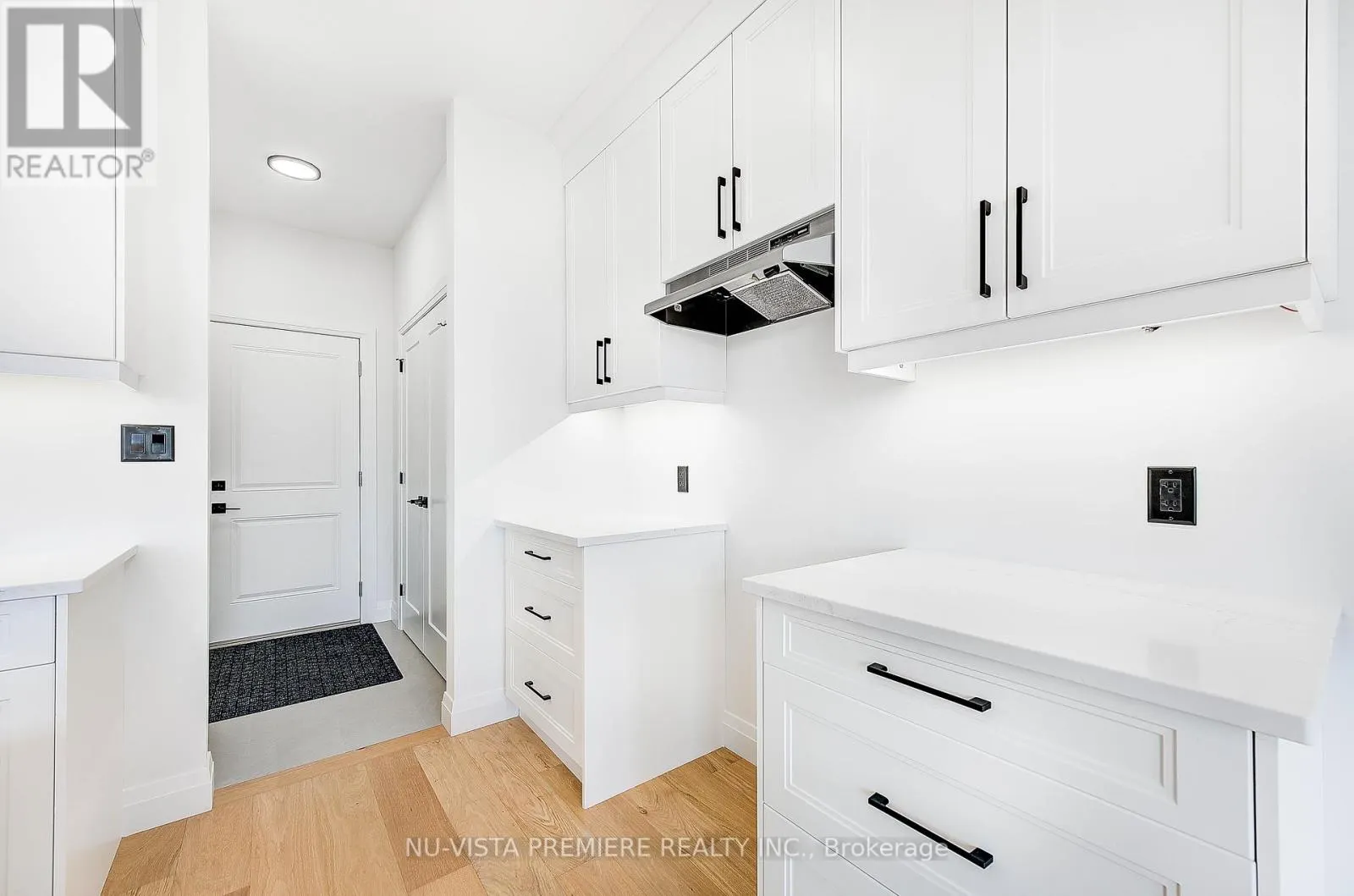 157 HOLLOWAY TRAIL