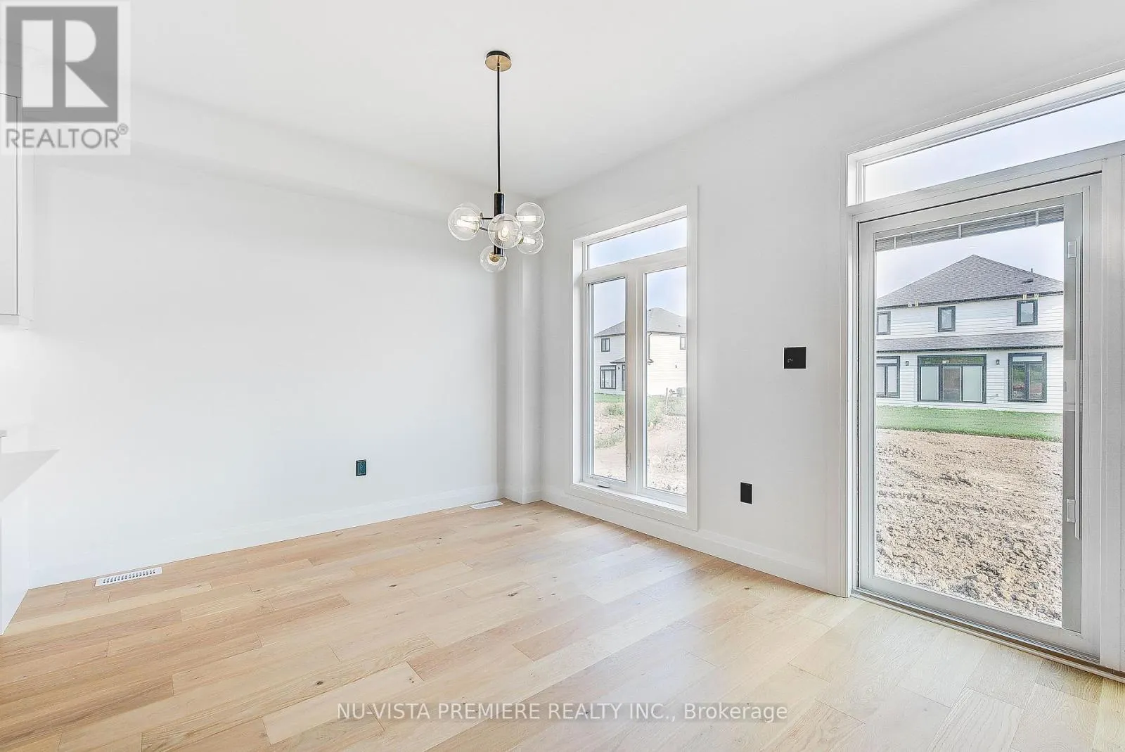 157 HOLLOWAY TRAIL