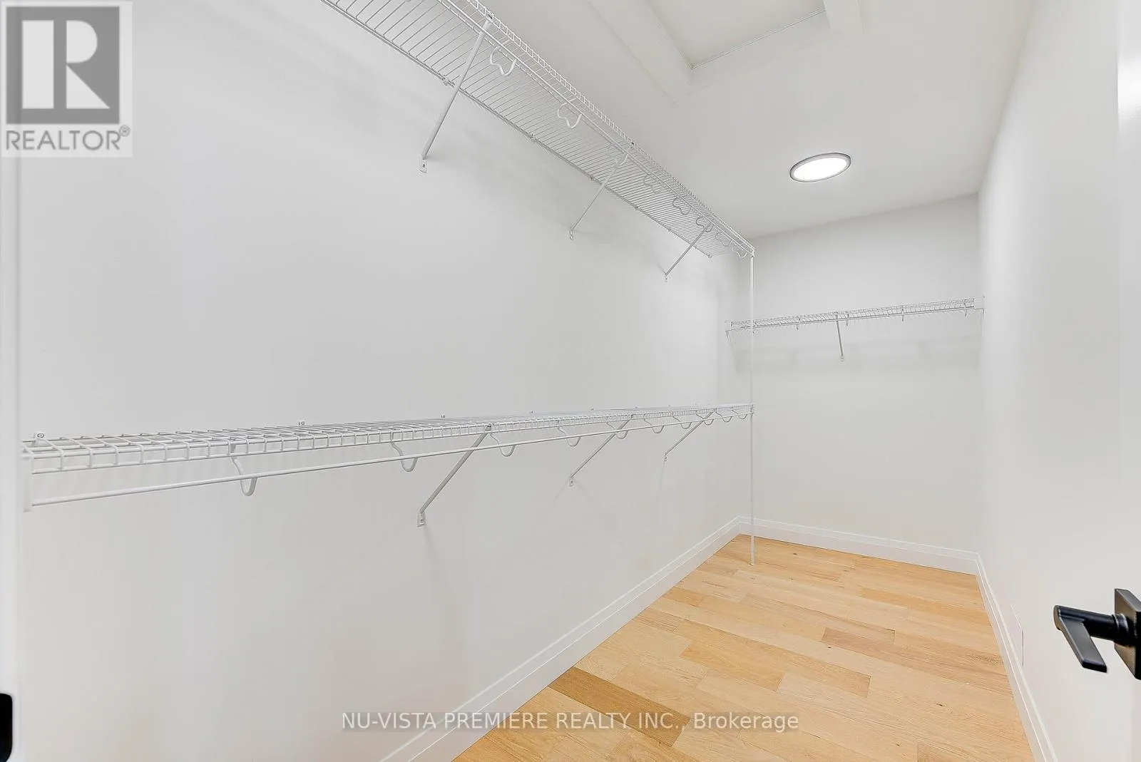 157 HOLLOWAY TRAIL