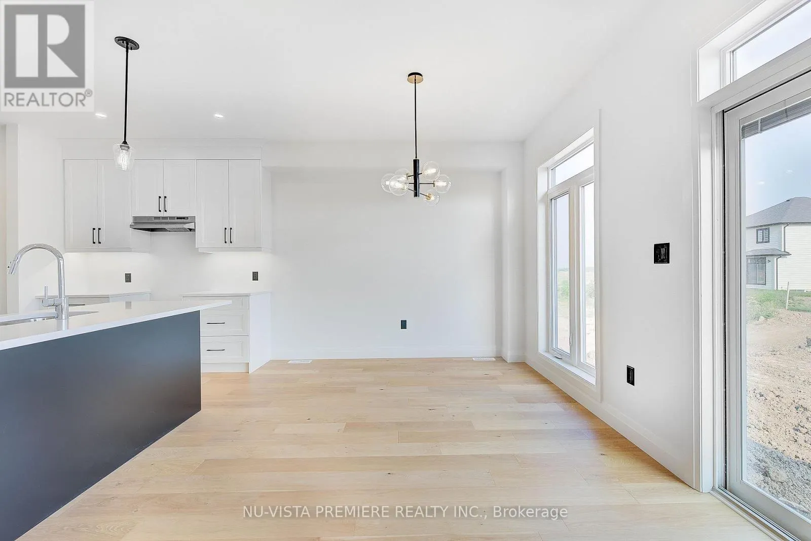 157 HOLLOWAY TRAIL