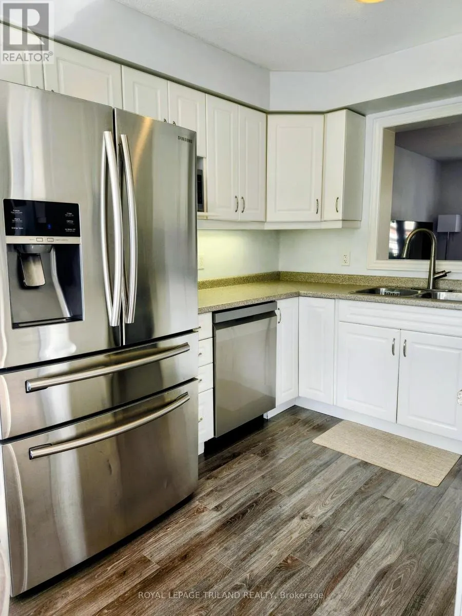 8 - 3399 CASTLE ROCK PLACE, #8