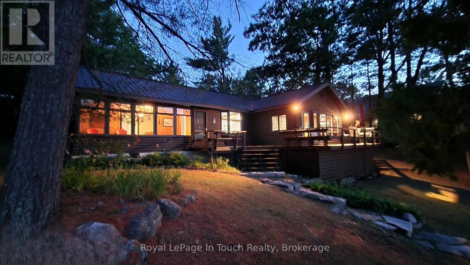 211 PICKEREL POINT ROAD