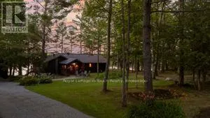 211 PICKEREL POINT ROAD