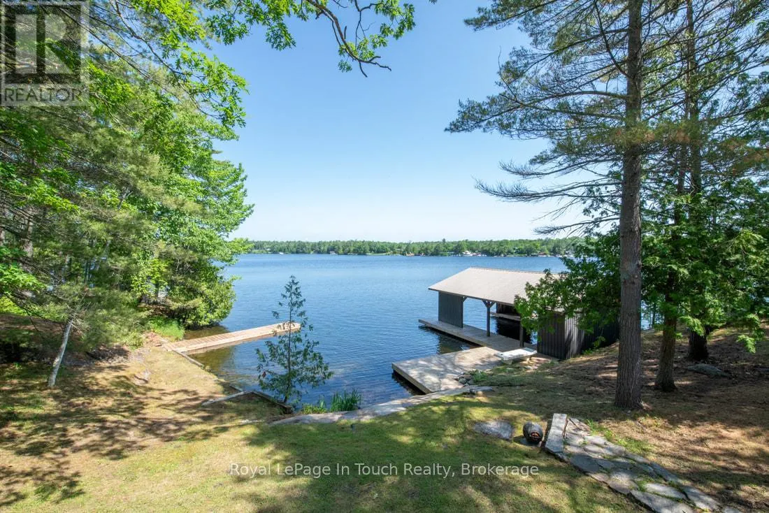 211 PICKEREL POINT ROAD