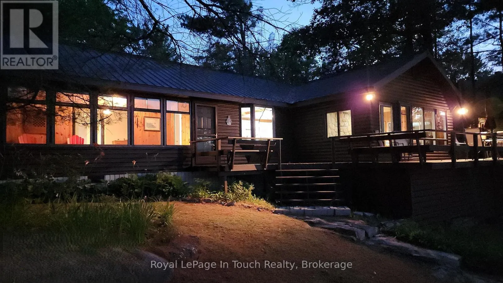 211 PICKEREL POINT ROAD