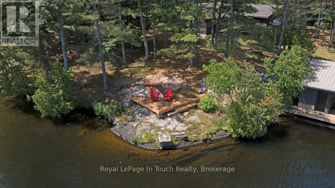 211 PICKEREL POINT ROAD