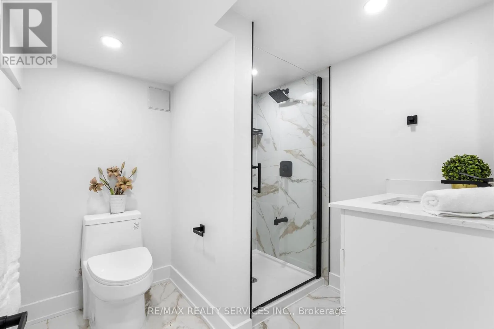 74 WEST 3RD STREET