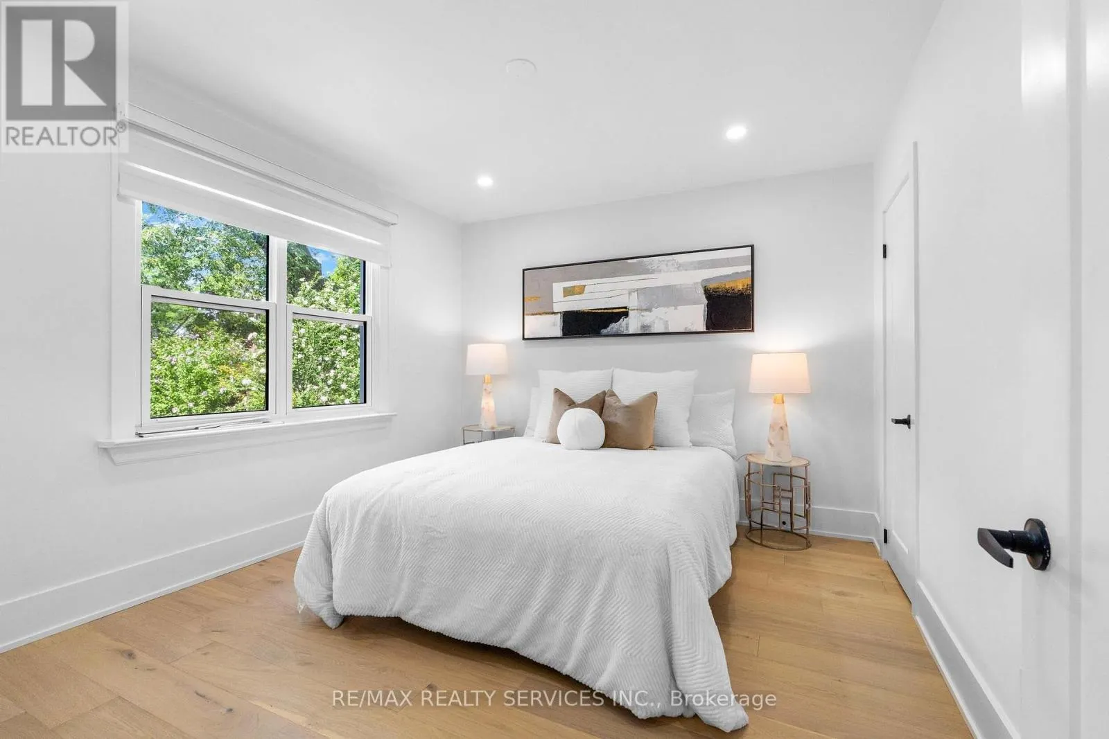 74 WEST 3RD STREET