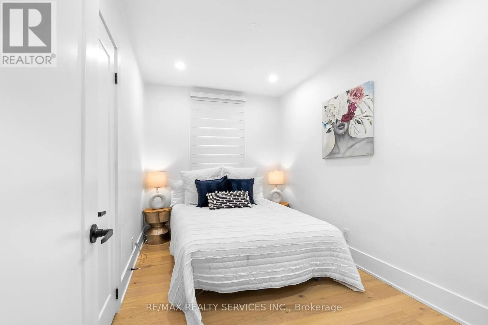 74 WEST 3RD STREET