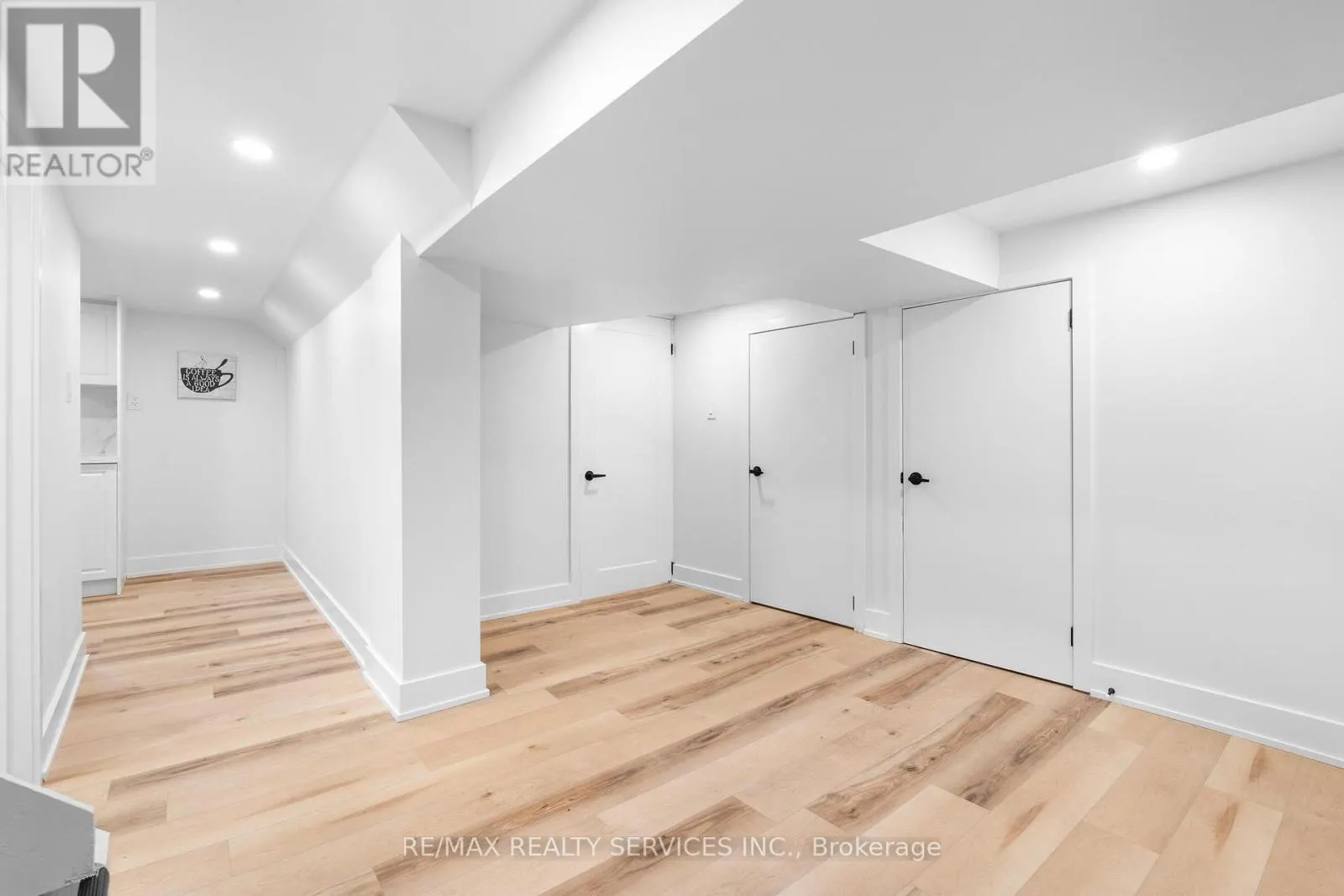 74 WEST 3RD STREET