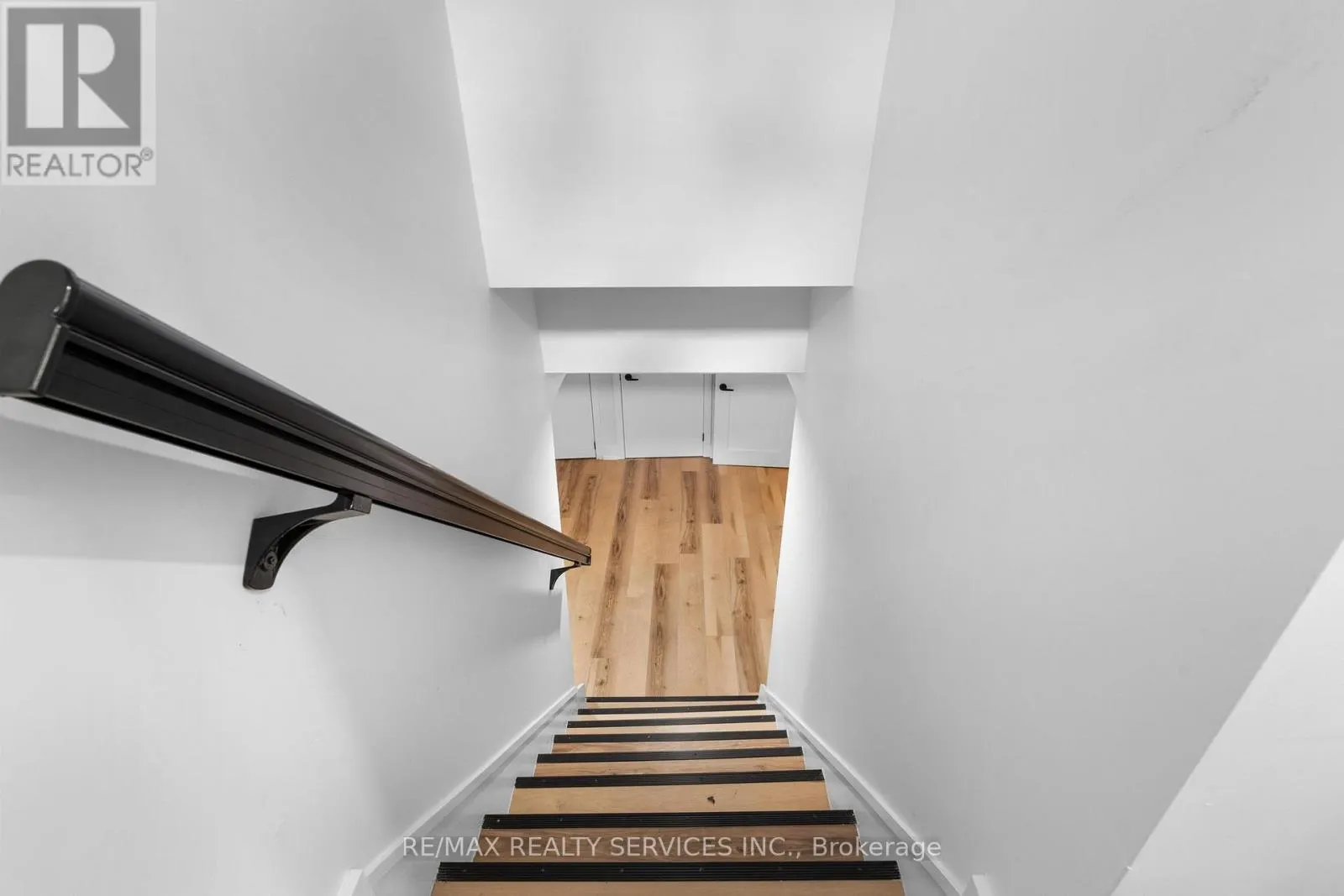 74 WEST 3RD STREET